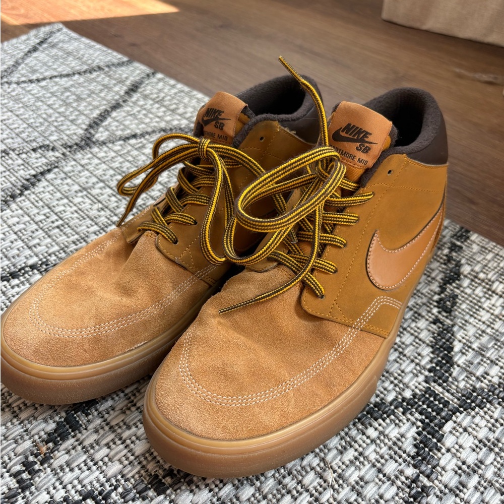 Nike Portmore 2 Solarsoft Mid